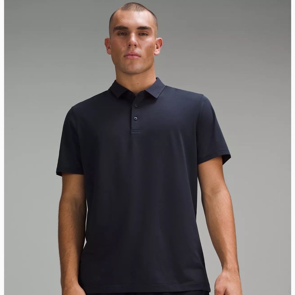 Lululemon Evolution Polo, size Large (with tags)